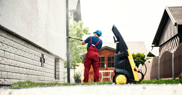 Animal Enclosure Cleaning in New Pekin, IN